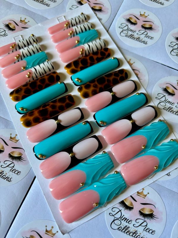 PRESS ON NAILS