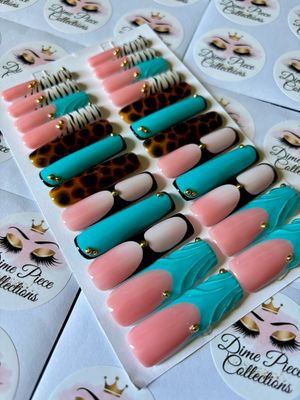 PRESS ON NAILS