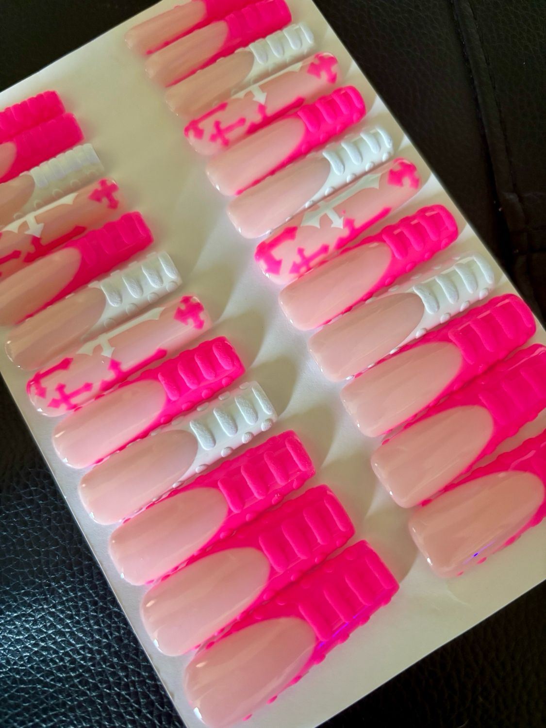 PRESS ON NAILS