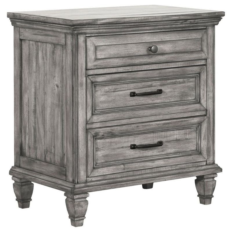 Avenue - 3-Drawer Rectangular Nightstand With Dual USB Ports - Gray