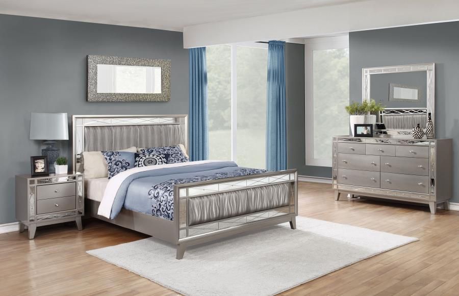 Leighton - 4 Piece Queen Bedroom Set - Metallic Mercury