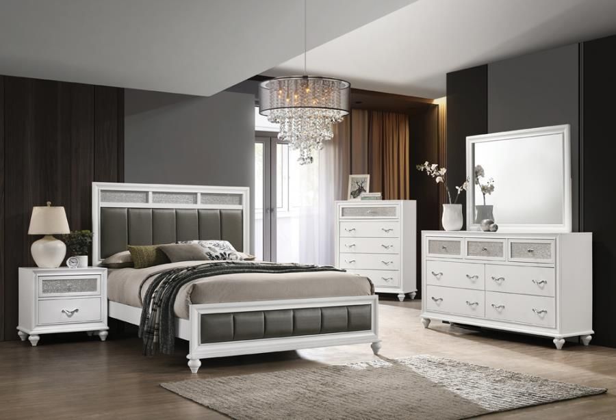 Barzini - 5 Piece California King Panel Bedroom Set - White