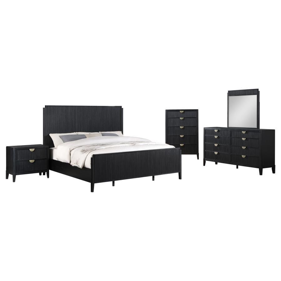 Brookmead - 5 Piece California King Bedroom Set - Black