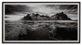 Delstone - Black / White - Wall Art