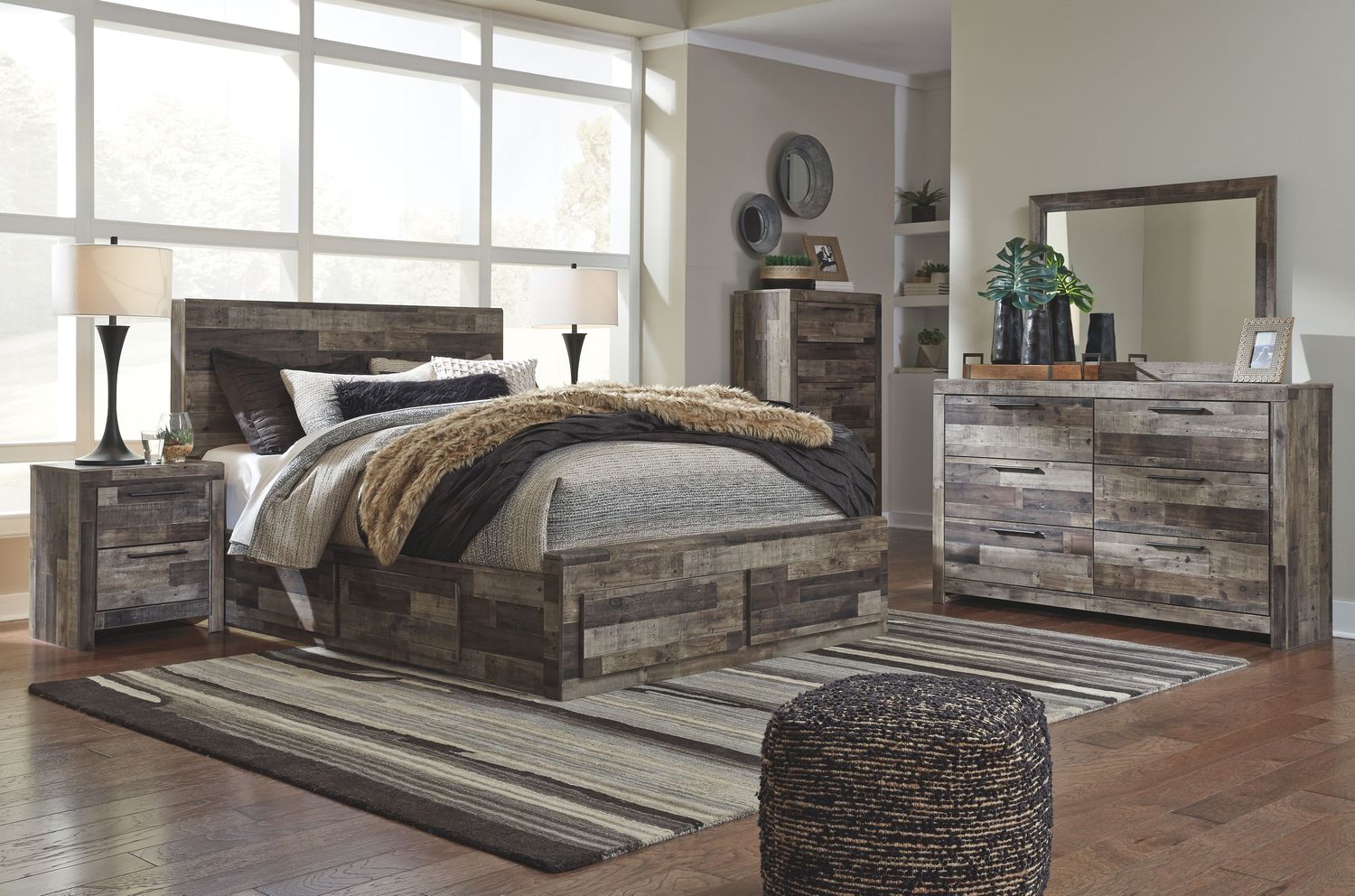 Derekson - Multi Gray - 7 Pc. - Dresser, Mirror, Full Panel Bed With 2 Storages