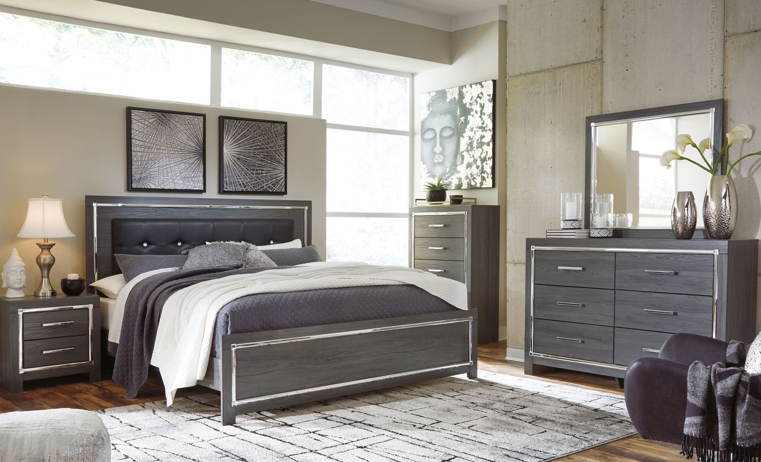 Lodanna - Gray - 7 Pc. - Dresser, Mirror, Chest, Queen Panel Bed With Roll Slats