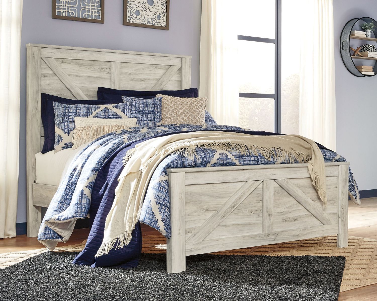 Bellaby - Whitewash - Queen Crossbuck Panel Bed