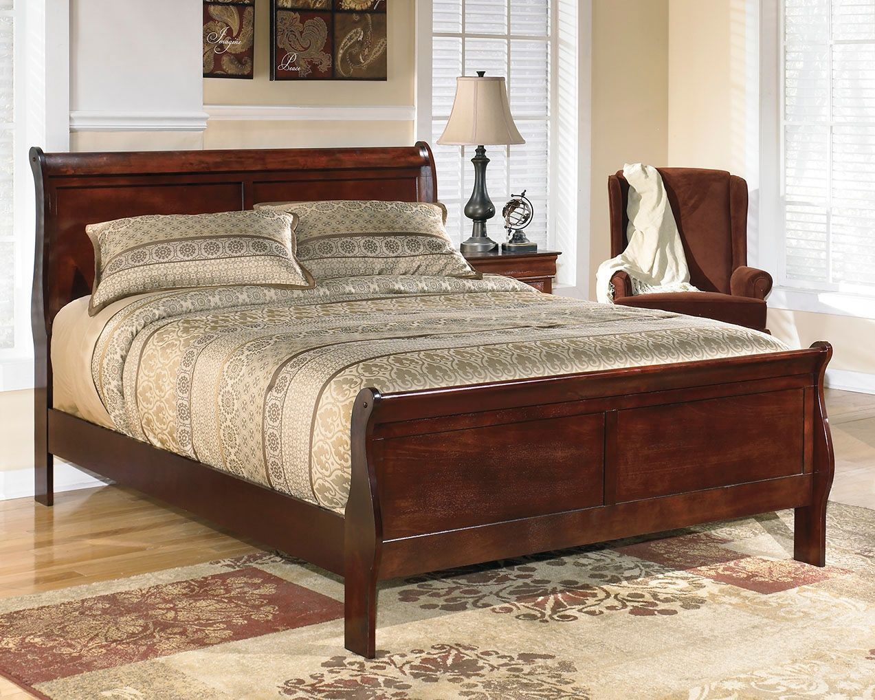 Alisdair - Dark Brown - Queen Sleigh Bed