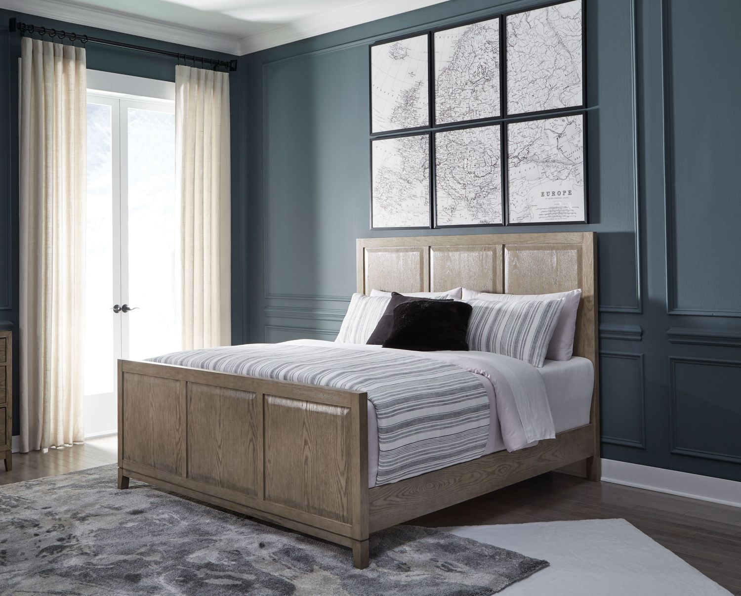 Chrestner - Gray - California King Panel Bed