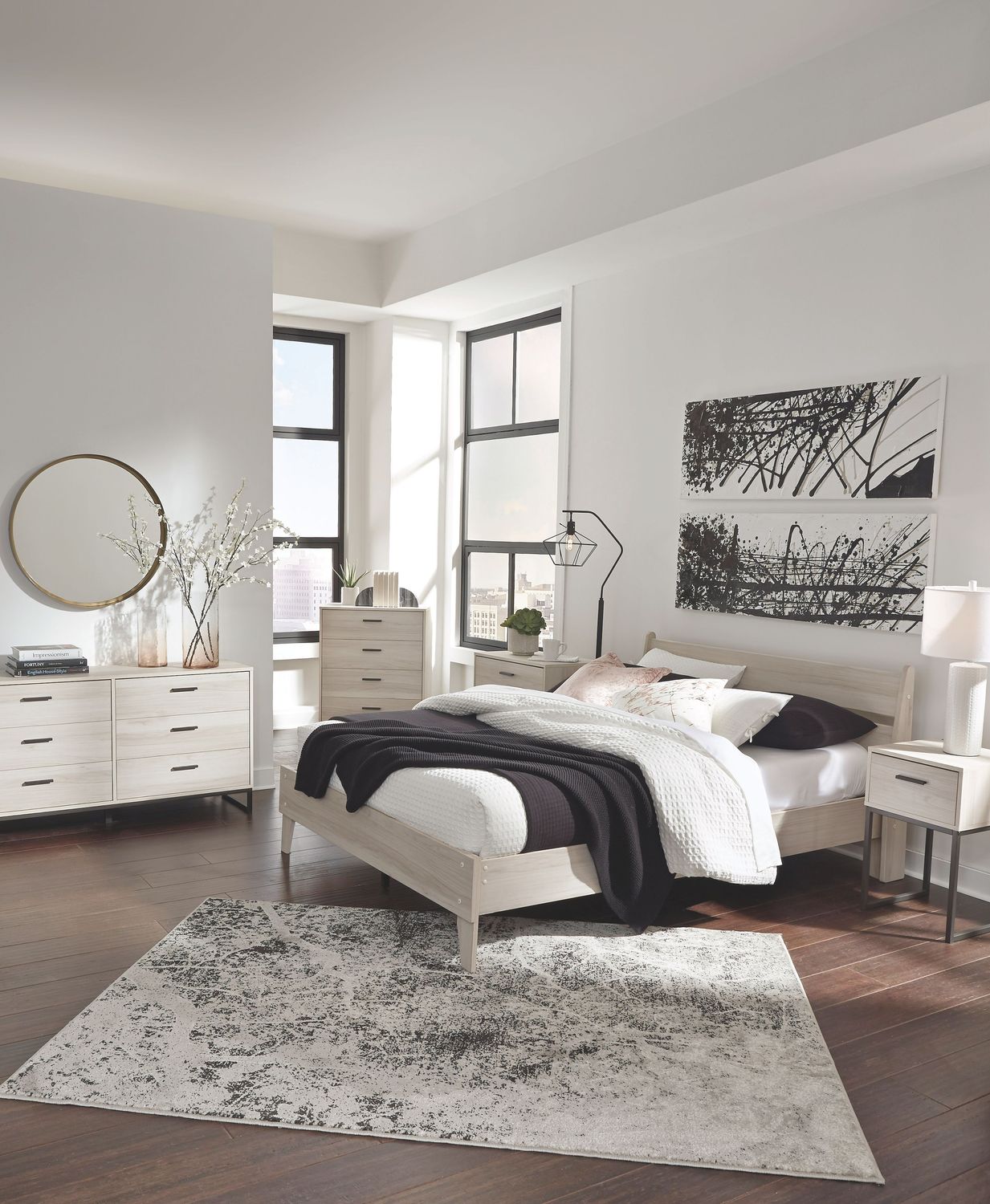 Socalle - Natural - 5 Pc. - Dresser, Queen Panel Platform Bed, 2 Nightstands