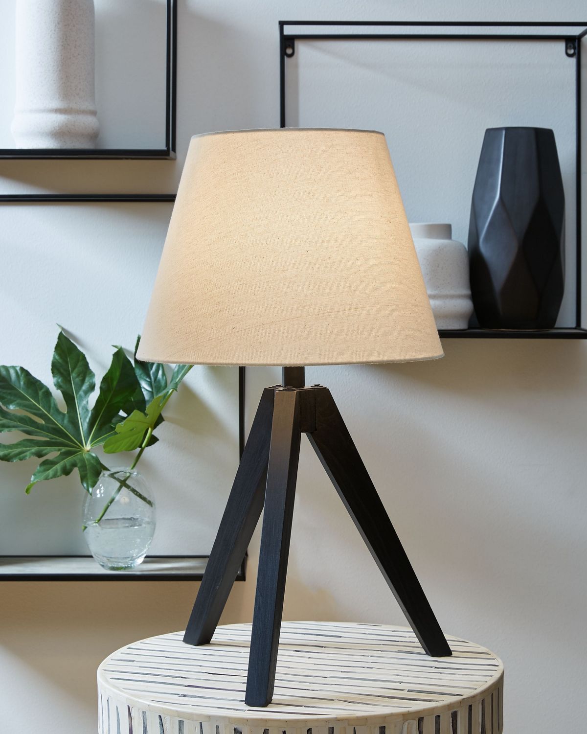 Laifland - Black - Wood Table Lamp (Set of 2)