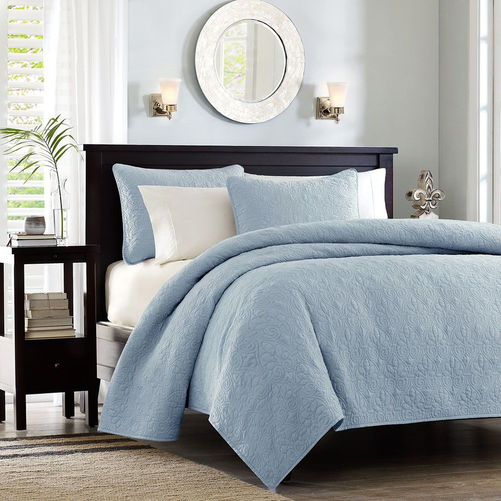 Quebec - Twin Reversible Coverlet Set - Blue