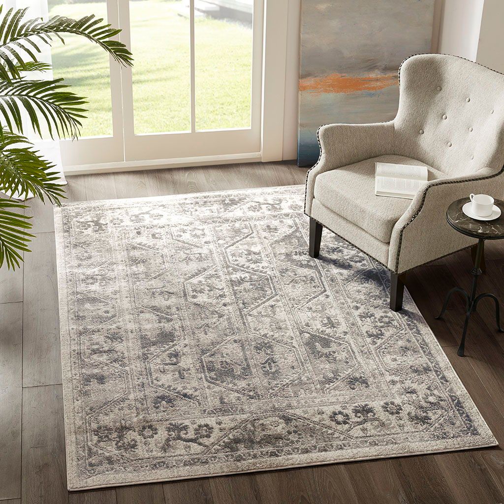 Dakota - 5' X 7' Tiled Border Area Rug - Beige / Cream