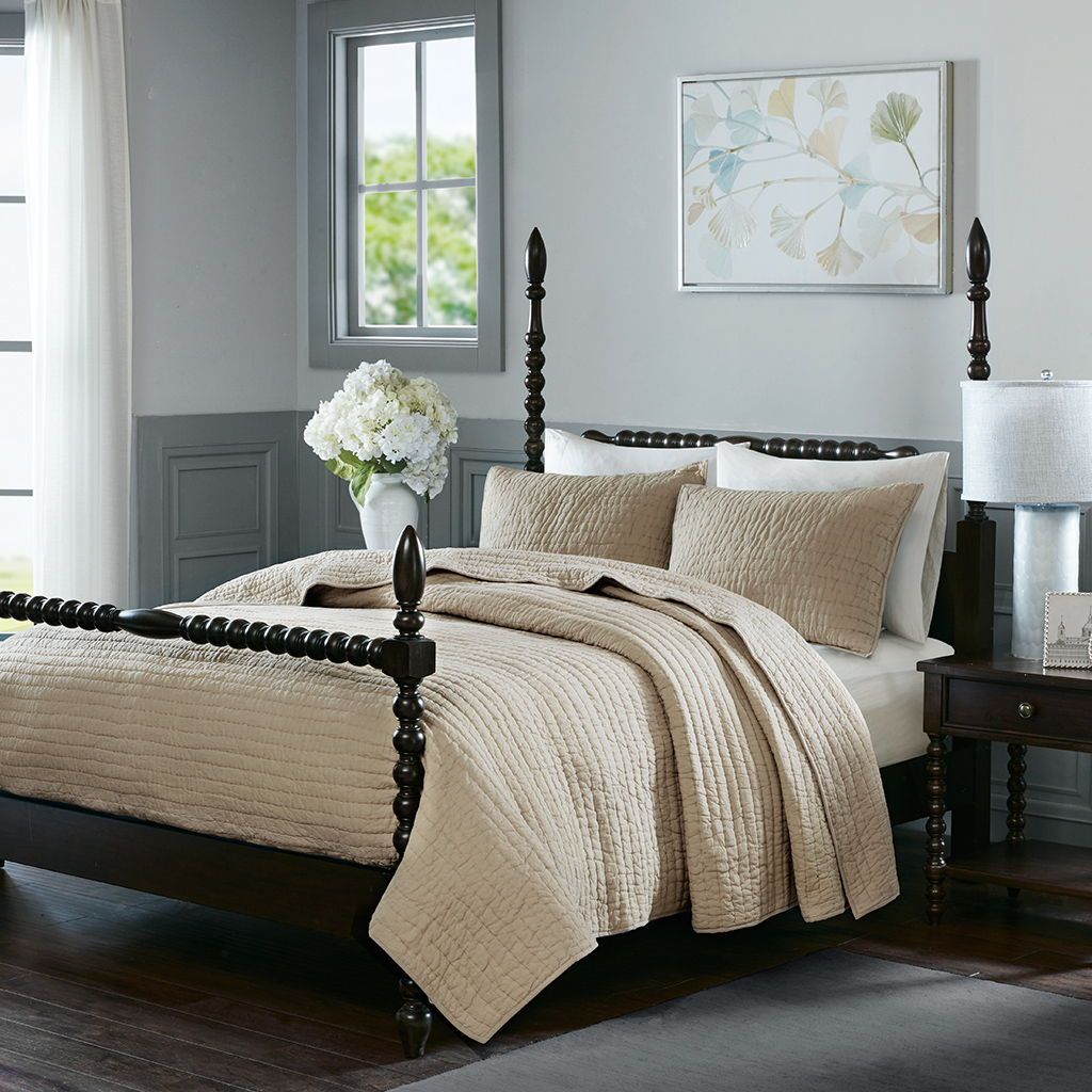 Serene - Hand Quilted Coverlet Set - Linen