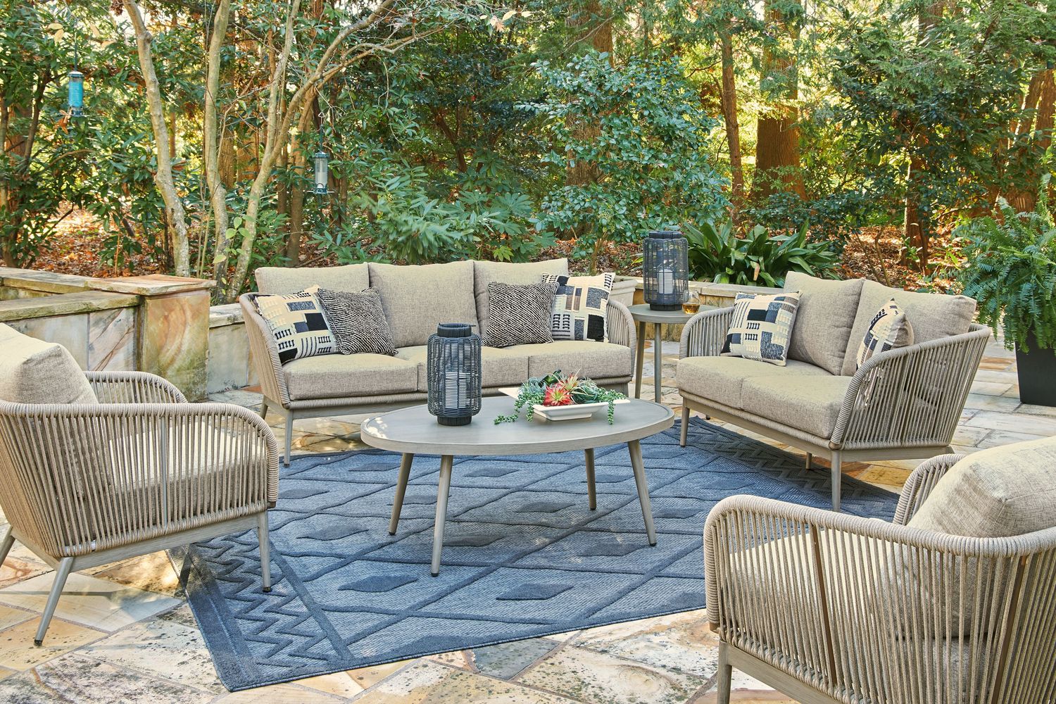Swiss Valley - Beige - 6 Pc. - Lounge Set