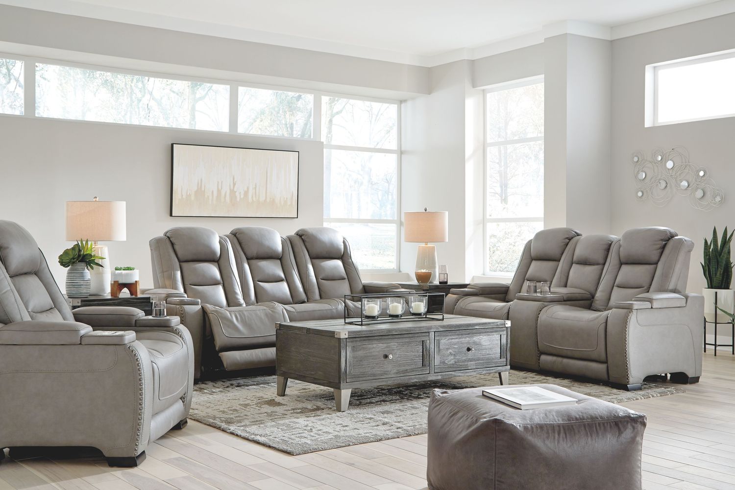 The Man-den - Gray - 3 Pc. - Power Sofa, Loveseat, Recliner