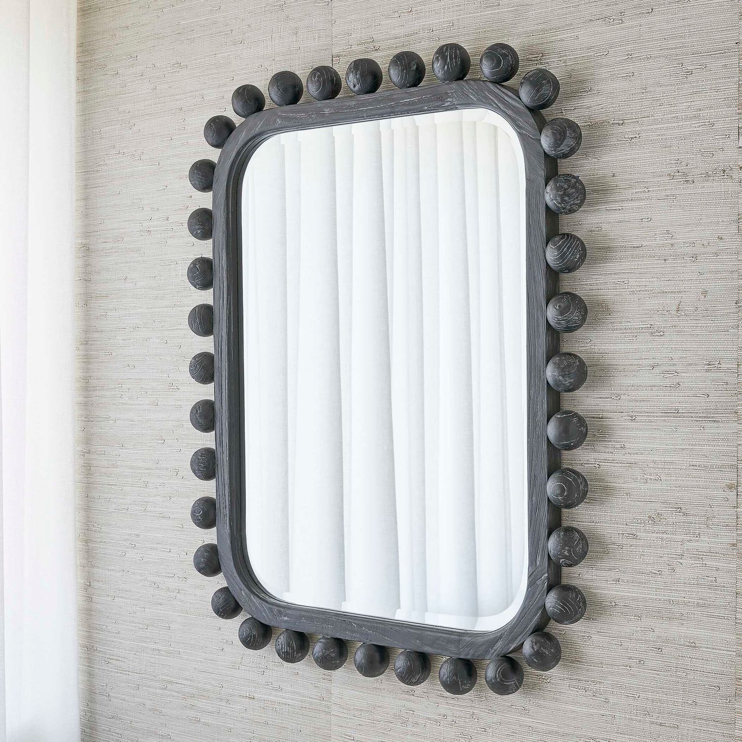 Brianza - 40" x 50" Mirror - Ebony