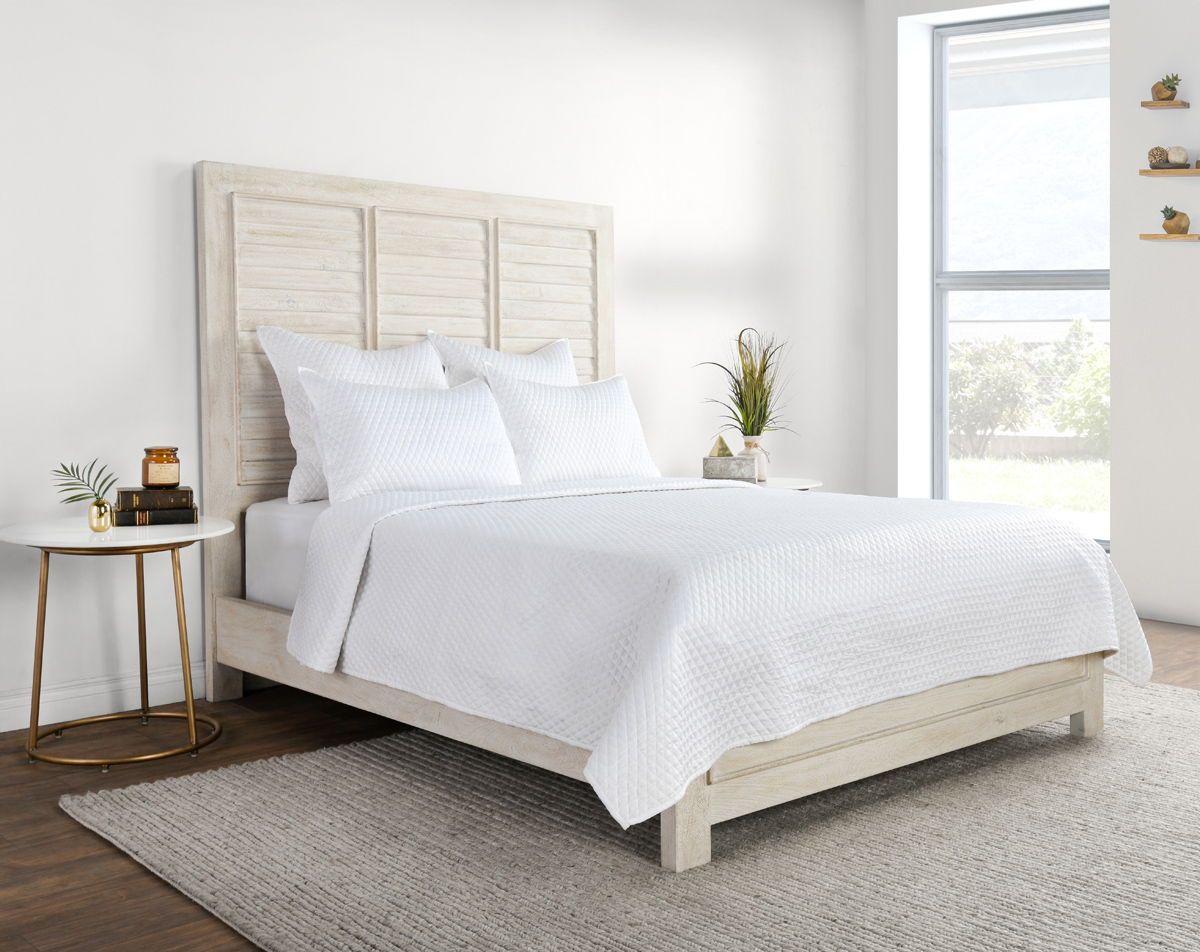 Diamond - 3 Piece Queen Quilt Set - White