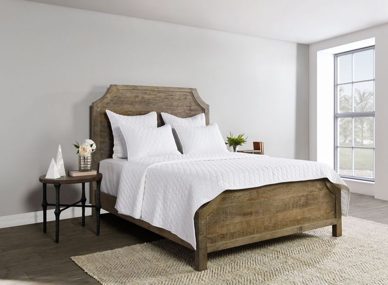 Lana And Vintage Lana - Vintage Lana 3 Piece Queen Quilt Set - White