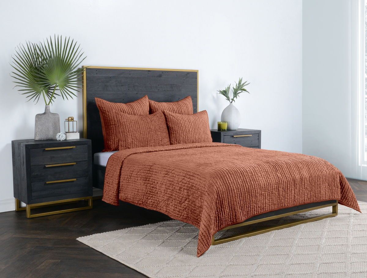 Bari - Velvet King Quilt - Terra Cotta