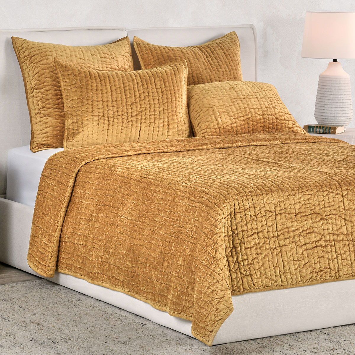 Bari - King Velvet Quilt - Honey Gold