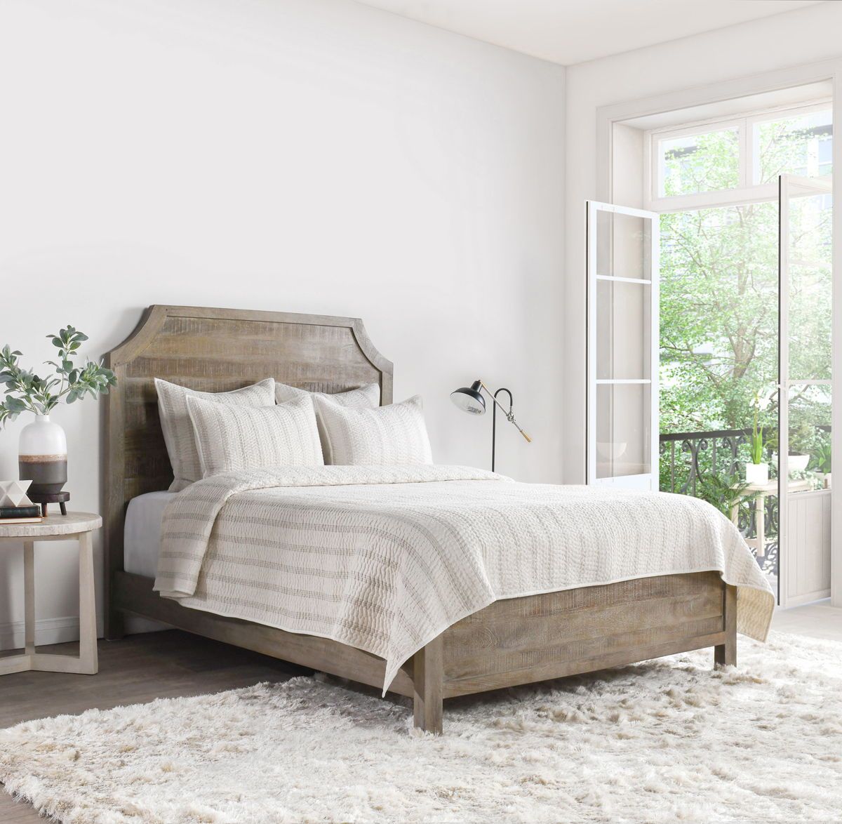 Abram - Cotton Linen Queen Quilt - Eggshell