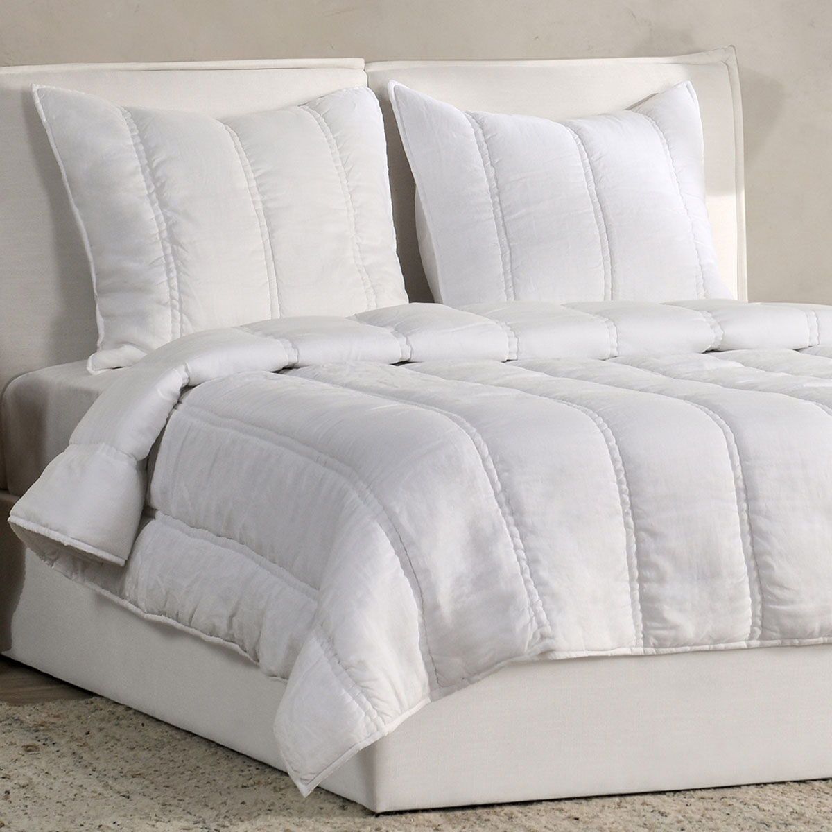 Rowen - 4 Piece King Quilt Set - Cloud