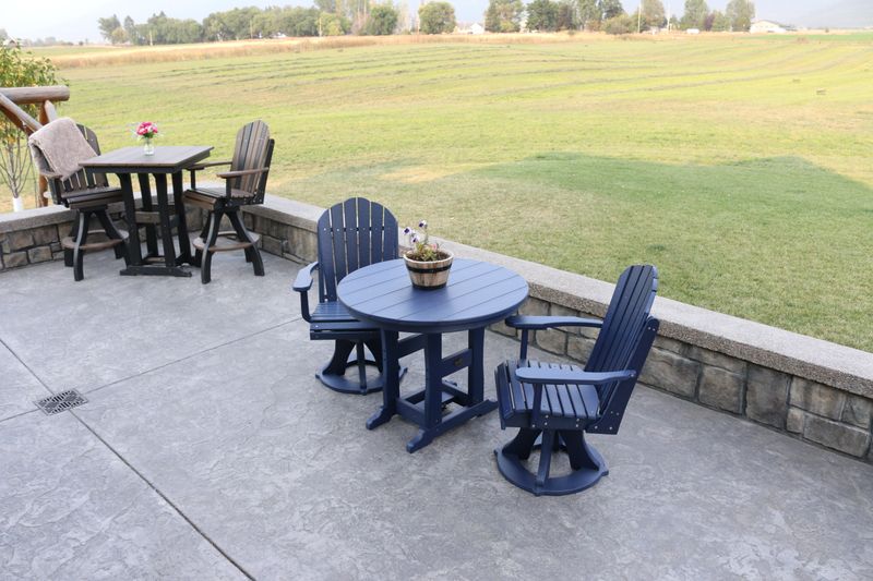Amish Made Outdoor Dining Sets