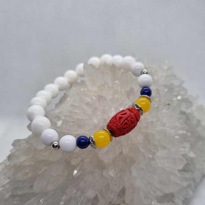 [Auralene] Tridacna Bracelet (Om Mani Padme Hum)