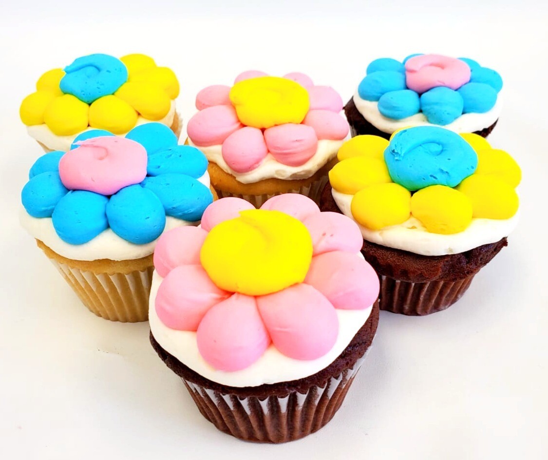 Daisy Cupcakes(Egg &amp; Dairy-Free)