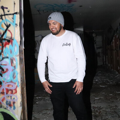 CS White Poppy Tee