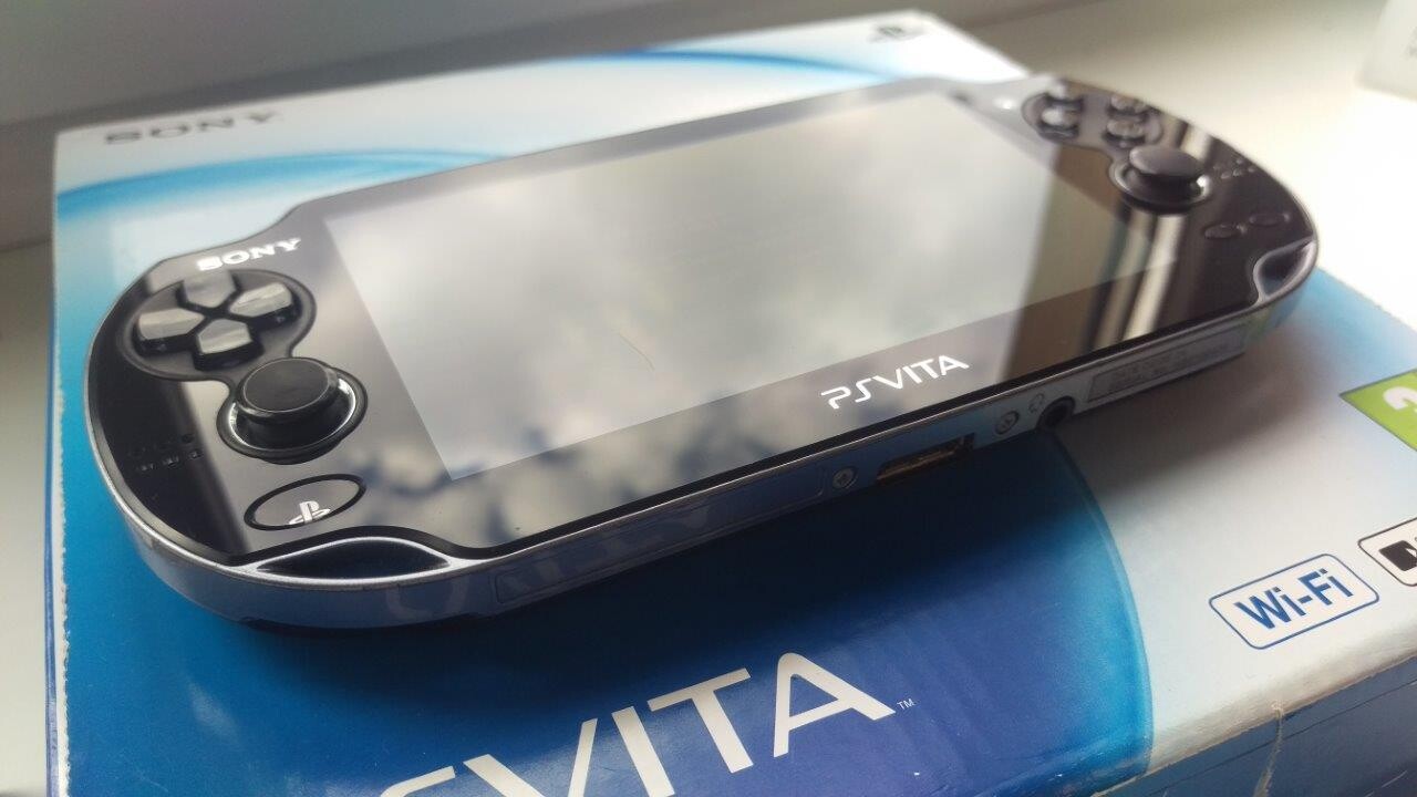 Sony PS VITA 1000 AMOLED 128Gb 3.65 Henkaku