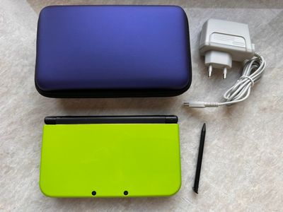 Nintendo New 3DS XL/LL 128Gb žalias