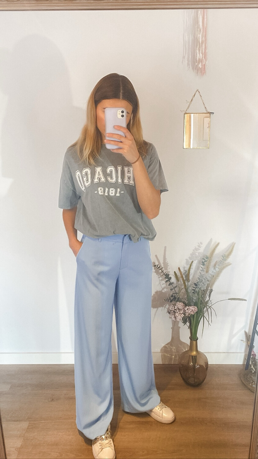 Weite Hose blau