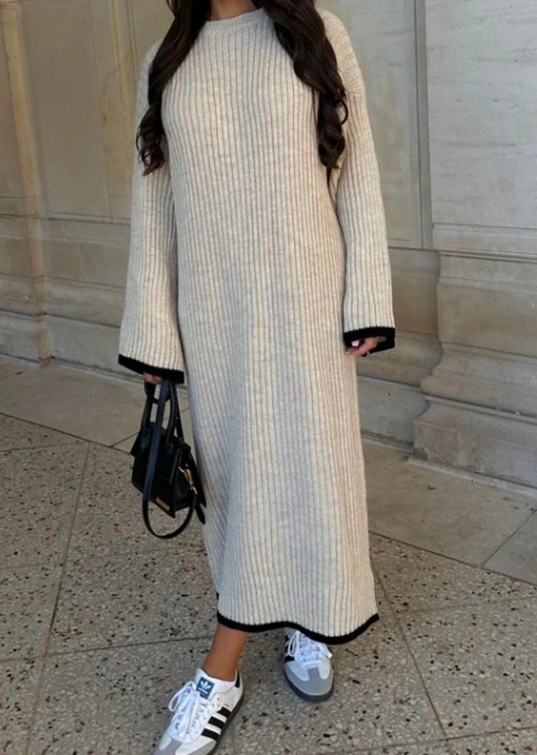 Kleid mit Absteppung