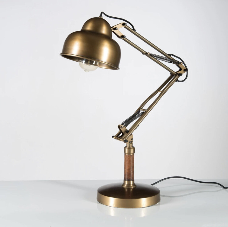 Lampada da tavolo
