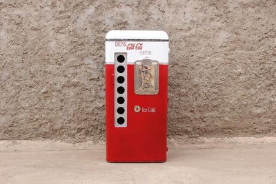Mobile bar portabottiglie cola