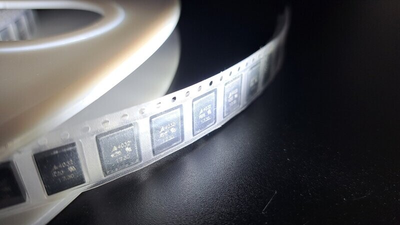 SMD R Varistor 20V - B72660M0200K072 von EPCOS / TDK SMD R Varistor 20V - B72660M0200K072 von EPCOS / TDK