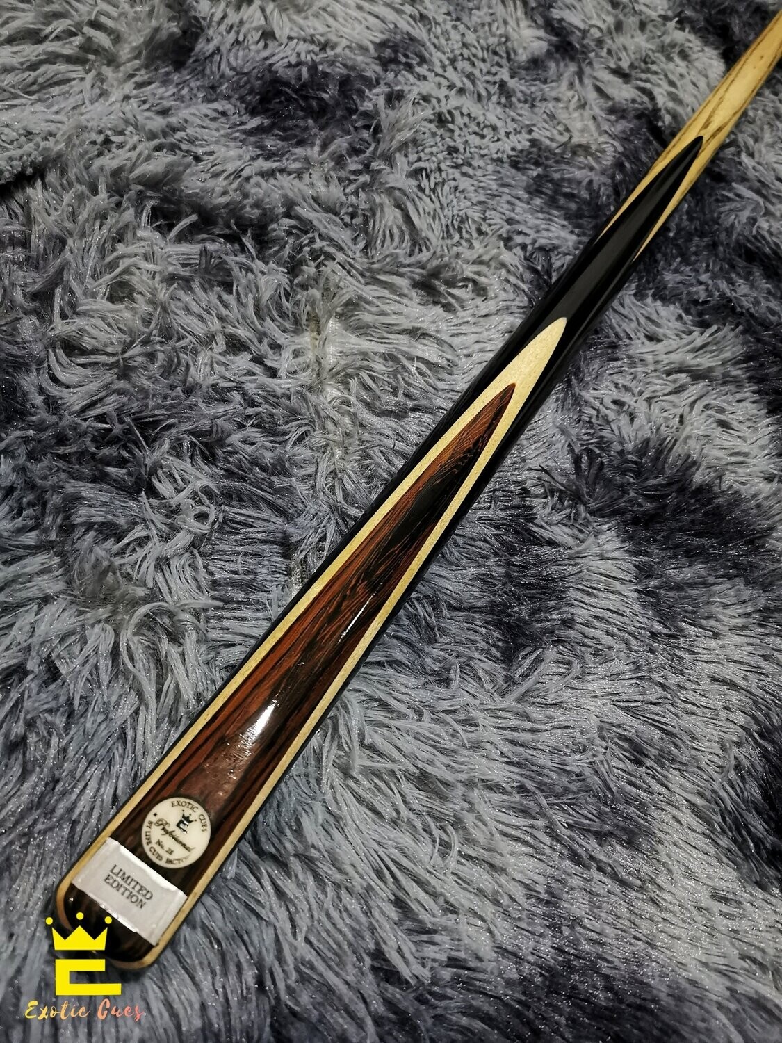 Professional No.28