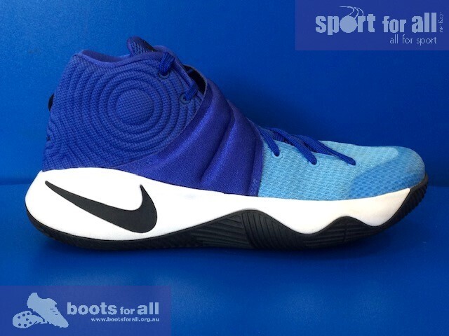 Nike Kyrie 2 &#39;Kyrache&#39; Basketball Shoes US8.5 (Near-New) (EC749)
