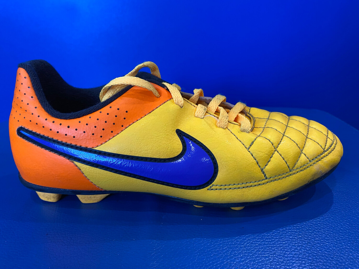 Nike Junior Tiempo Rio II FG-R Football Boots US 2 (Near-New) (EC716)