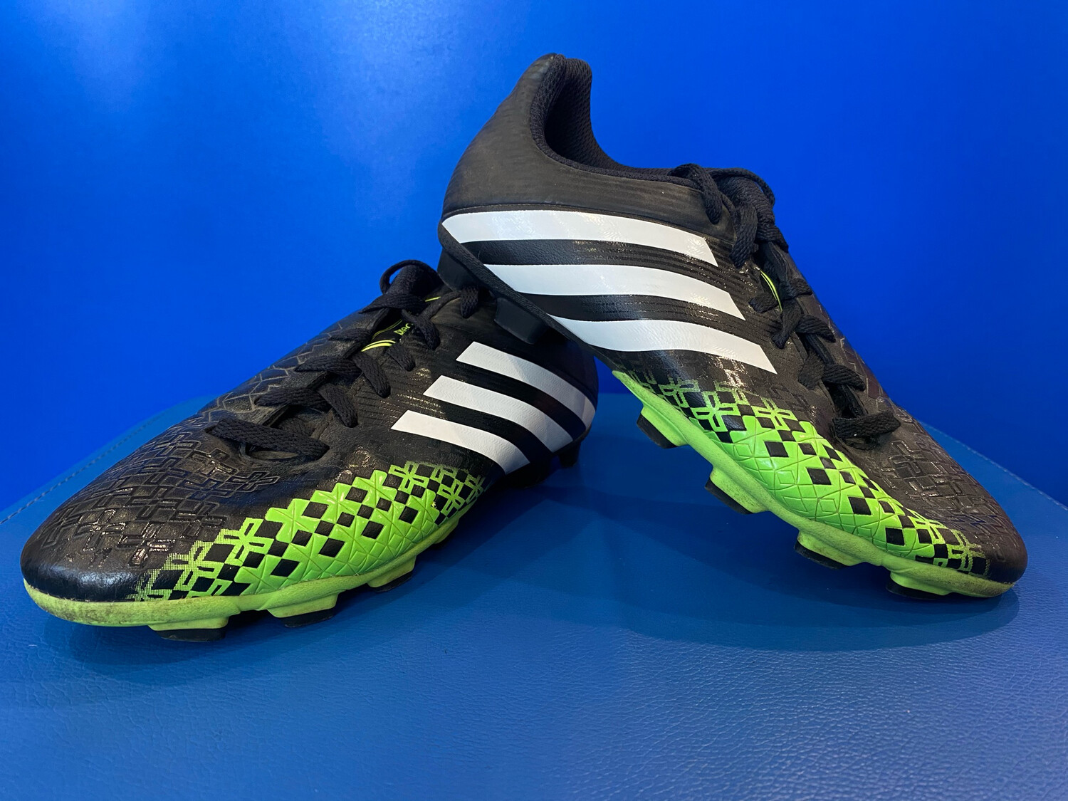Adidas Predator Predito LZ Youth Football Boots US5 (Near-New) (EC762)