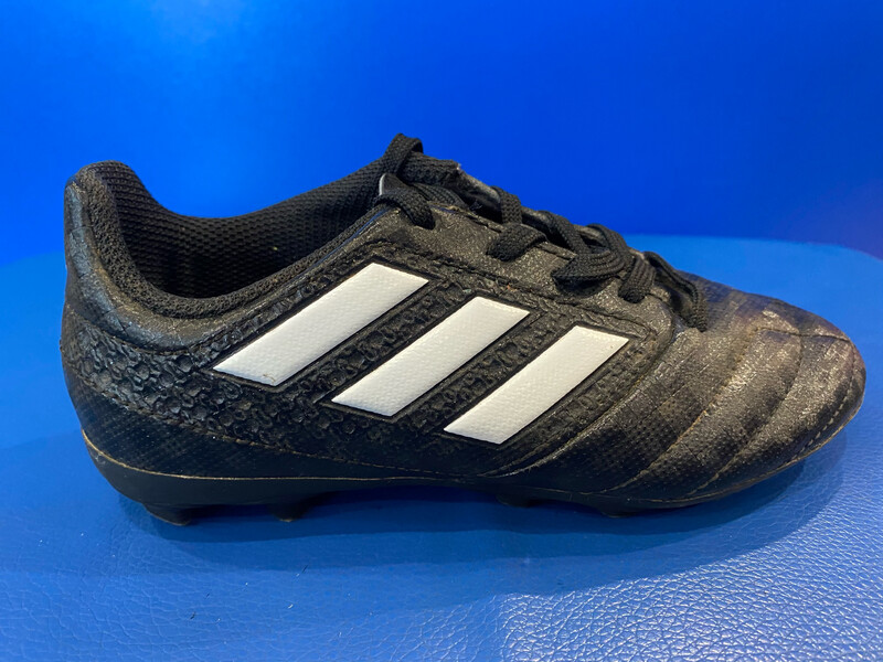 Adidas Ace 17.4 FxG Football Boots US 12Y (Near-New) (EC714)