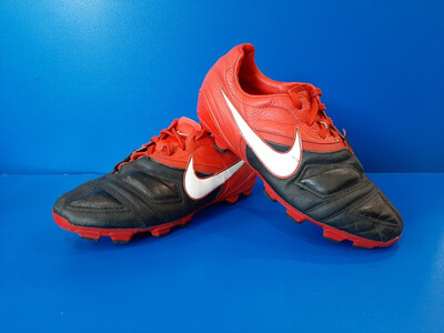 Nike Libretto Youth Football Boots US3.5 (Near-New) (EC757)