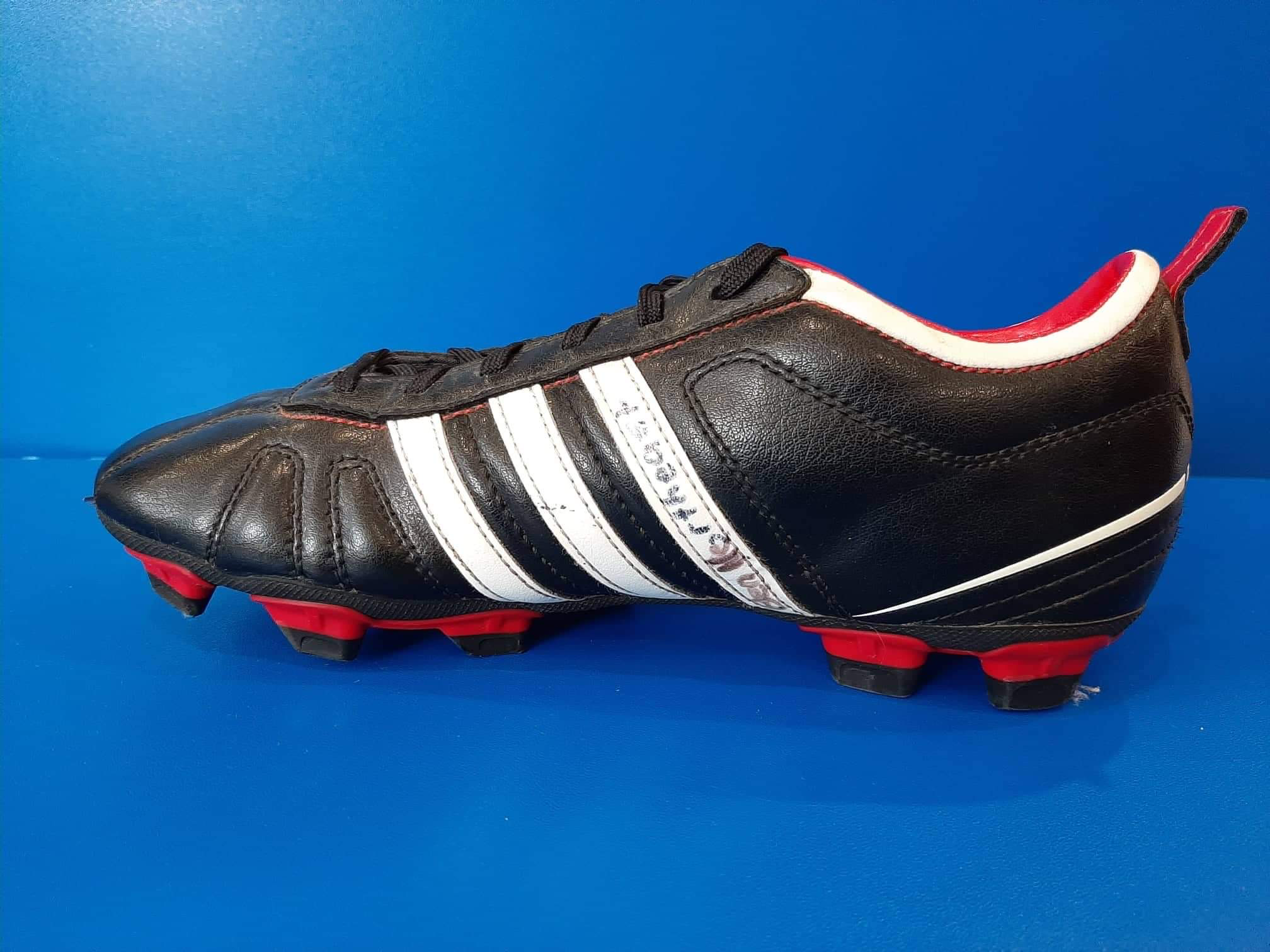 Junior Adi Nova Football Boots (Pre-owned) (EC754) (BHS)
