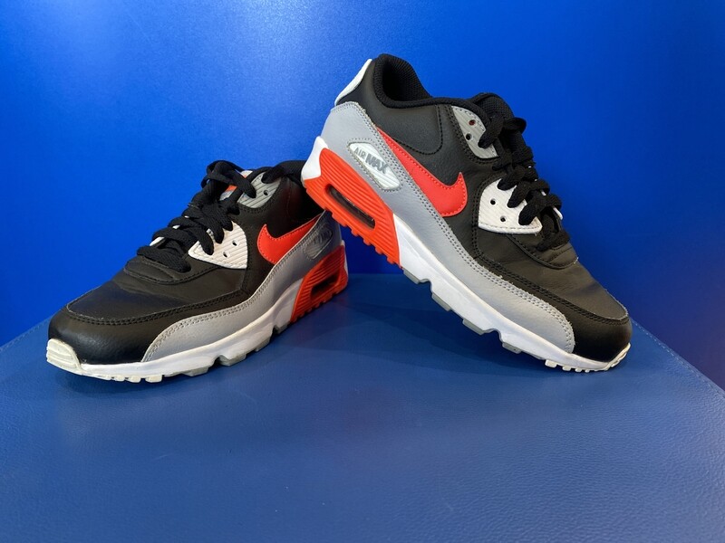 Nike Air Max 90 Leather Wolf Grey Crimson US5Y (Near-new) (EC2653) (833412-024)