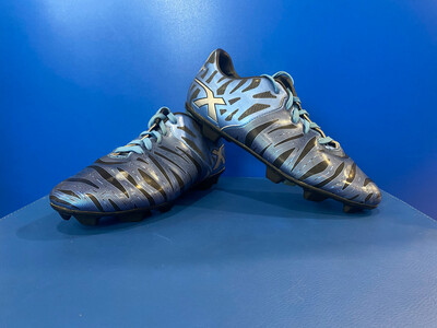 XBlade Young Wild Thing Football Boots US6 (Near-new) (EC666)