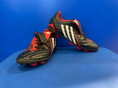 Adidas Predator Junior TRX Football Boots US5 (near-new) (EC656)