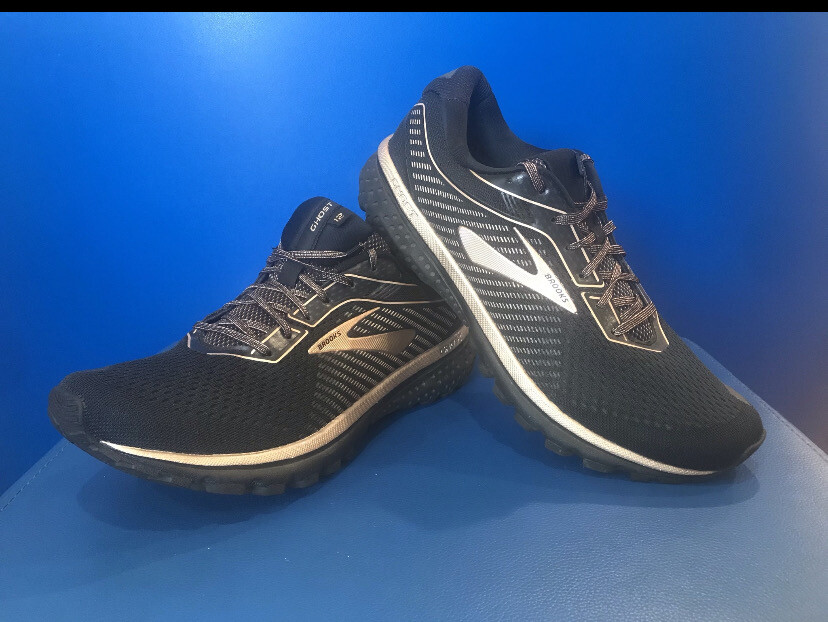 Brooks Ghost 12 Running Shoes Womens US10 (Near New ) (EC805)