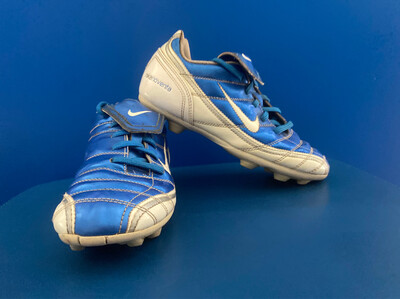 Nike NOVENTA 90 US3Y Football Boots (Near-new) (EC275)
